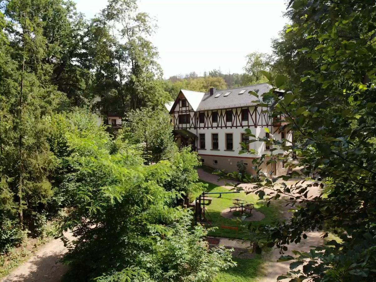 Zur Margarethenmuehle - Landgasthof Und Waldhotel Rosswein Экстерьер фото