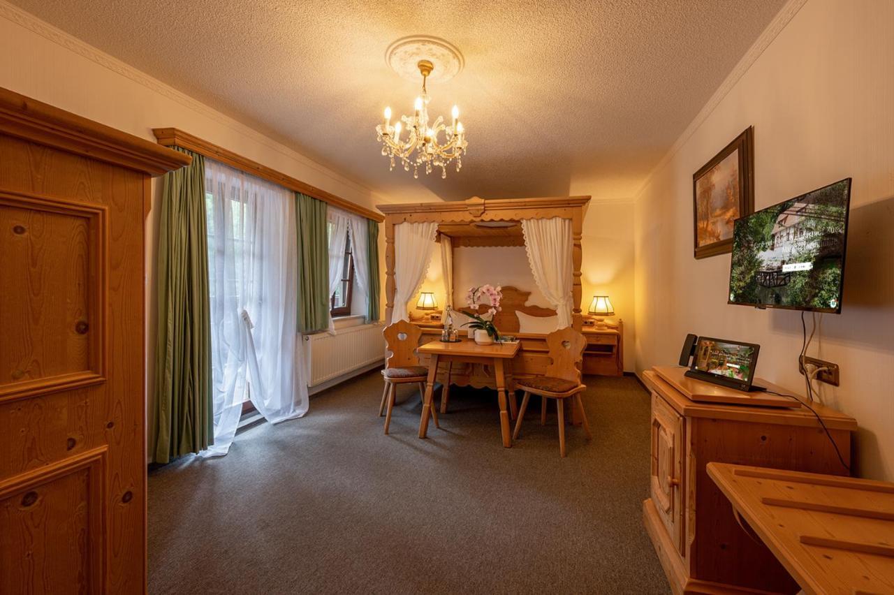 Zur Margarethenmuehle - Landgasthof Und Waldhotel Rosswein Экстерьер фото