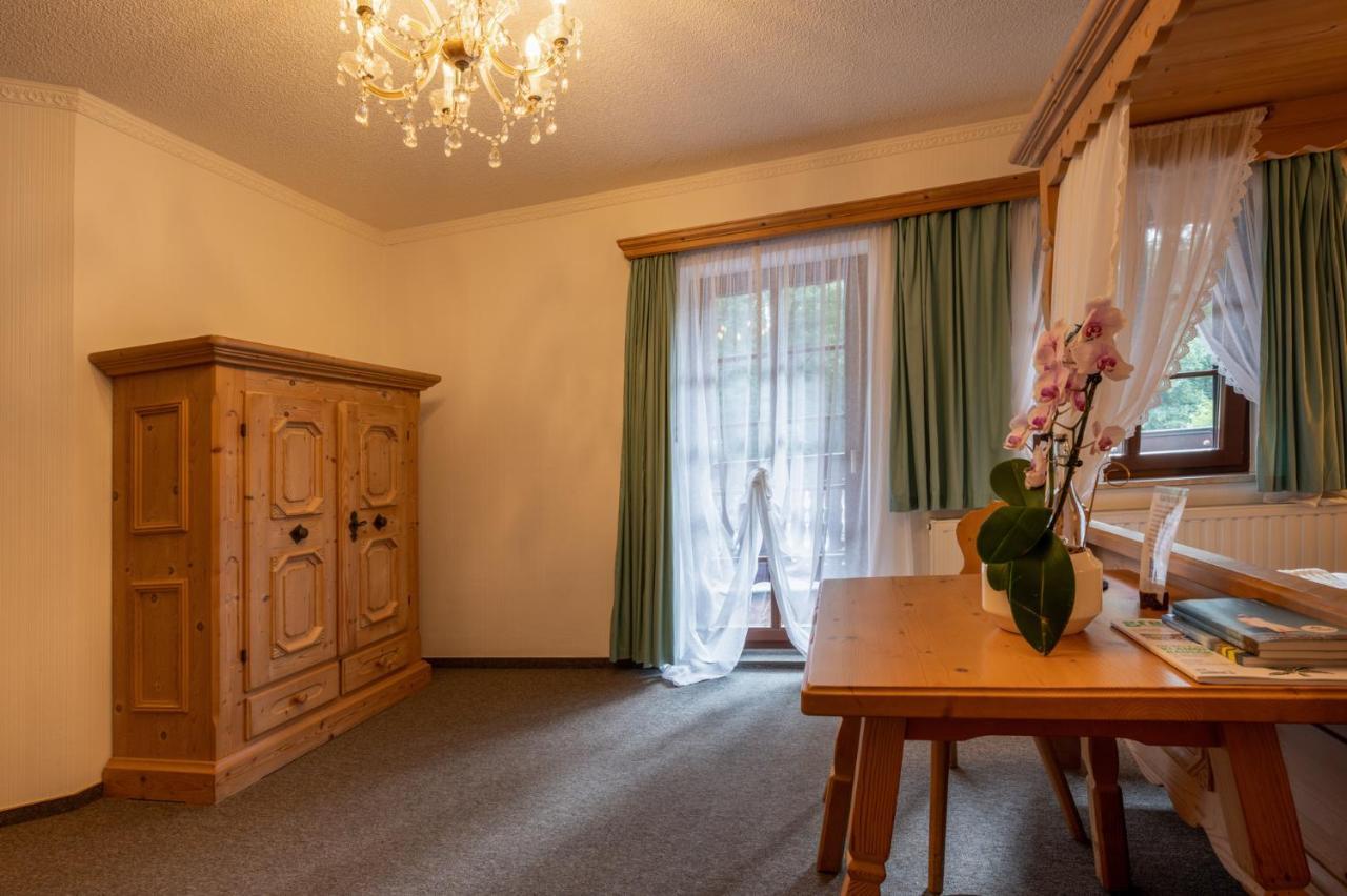 Zur Margarethenmuehle - Landgasthof Und Waldhotel Rosswein Экстерьер фото